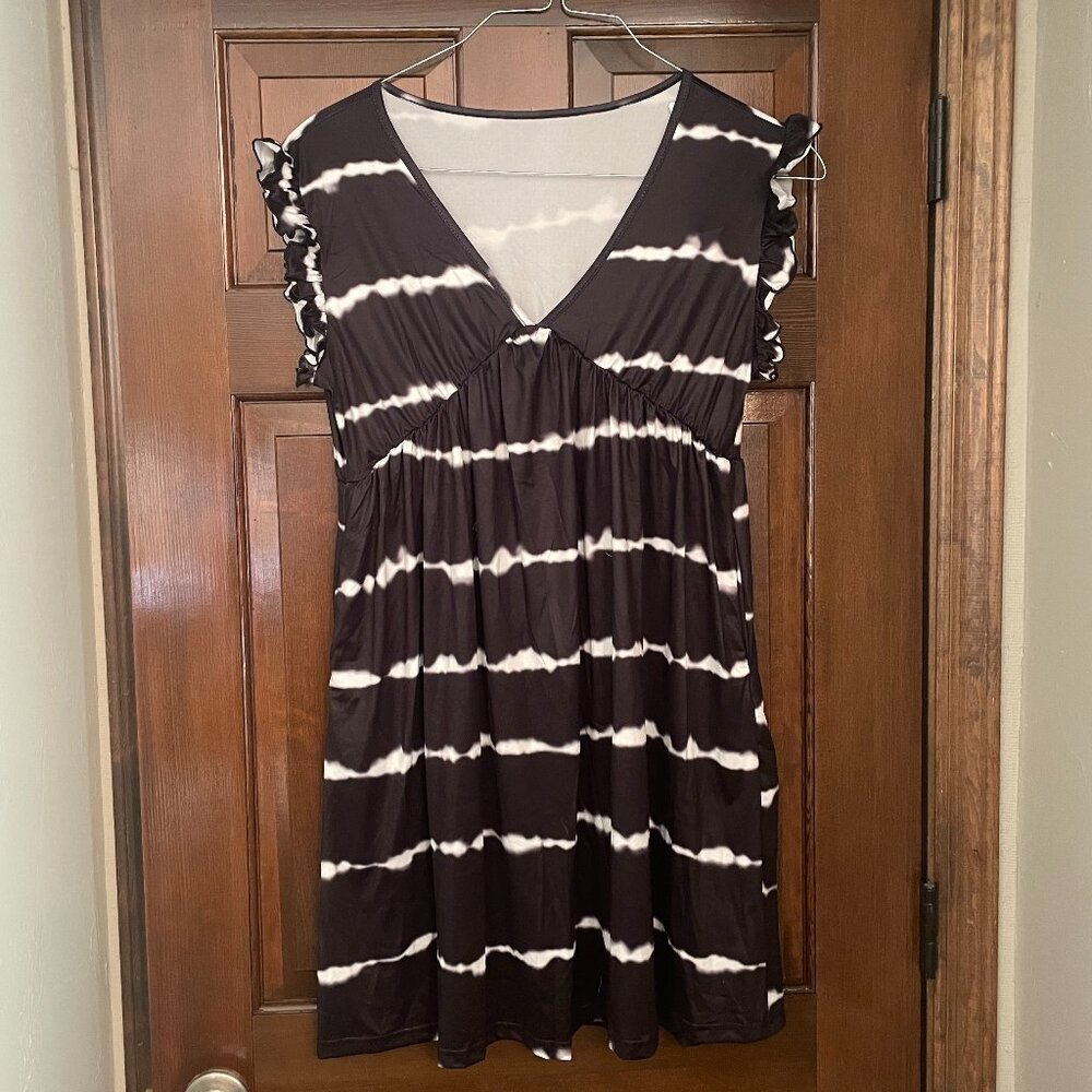 Size XL Gaovot tie-dye dress or swimsuit coverup